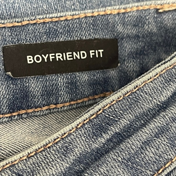 Judy Blue Boyfriend Fit Mid Rise Dark Wash Rolled Jeans Size 9/29 - Picture 3 of 5